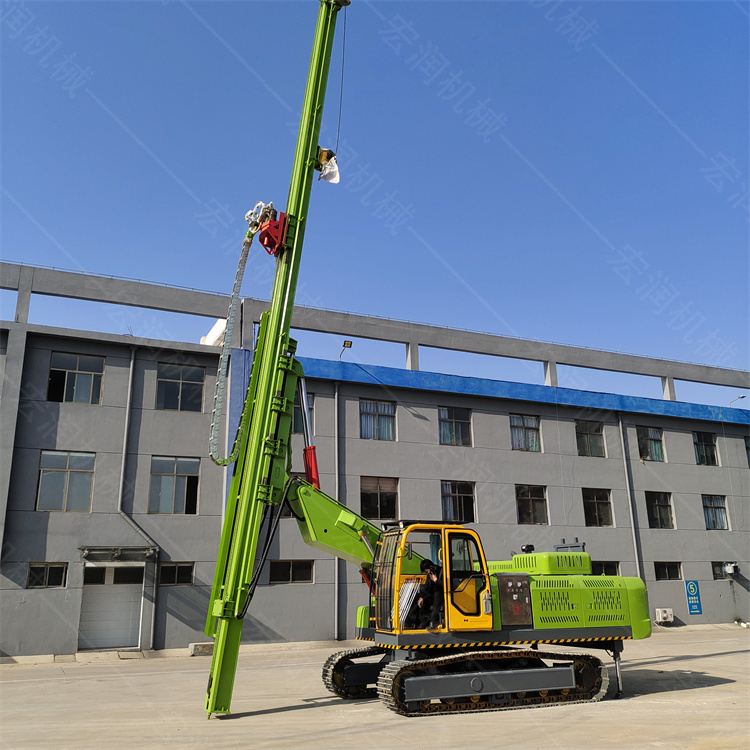 履帶式長螺旋打樁機如何施工保養(yǎng)