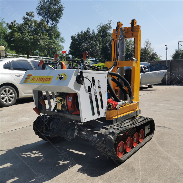小型履帶式液壓潛孔鉆機(jī)哪家好——宏潤(rùn)機(jī)械