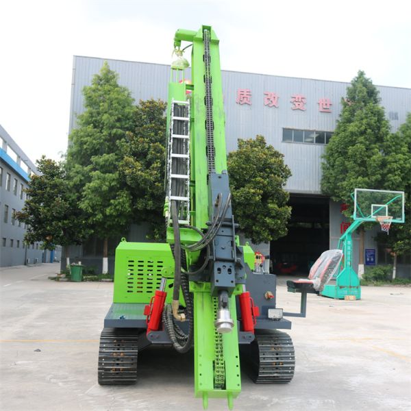 光伏打樁機的特點